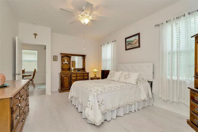 11240 MERGANSER WAY, New Port Richey, FL 34654