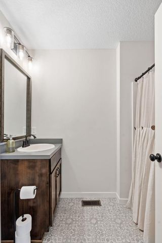 19333 Able Street NE, East Bethel, MN 55011