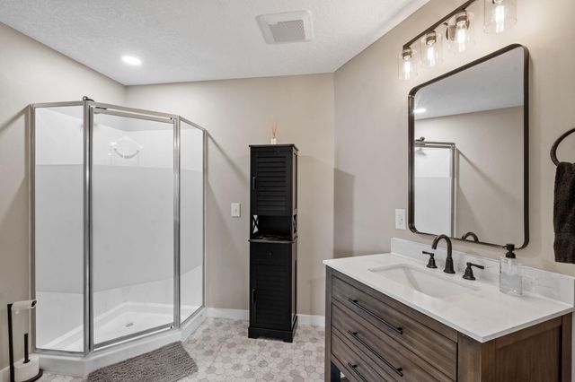 19333 Able Street NE, East Bethel, MN 55011