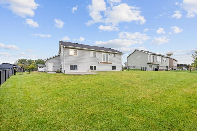 19333 Able Street NE, East Bethel, MN 55011