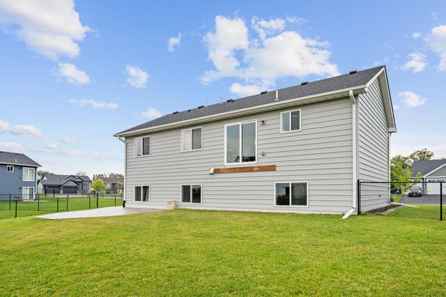 19333 Able Street NE, East Bethel, MN 55011