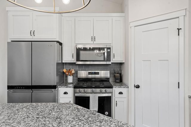 19333 Able Street NE, East Bethel, MN 55011