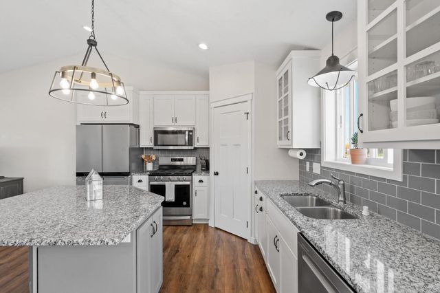 19333 Able Street NE, East Bethel, MN 55011