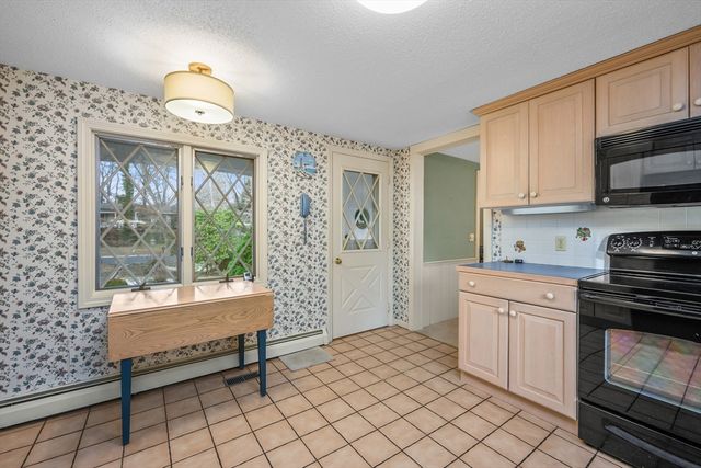 3 Nickerson Rd, Orleans, MA 02653