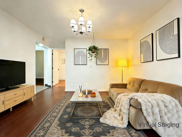 42-55 Colden Street 16D, Flushing, NY 11355