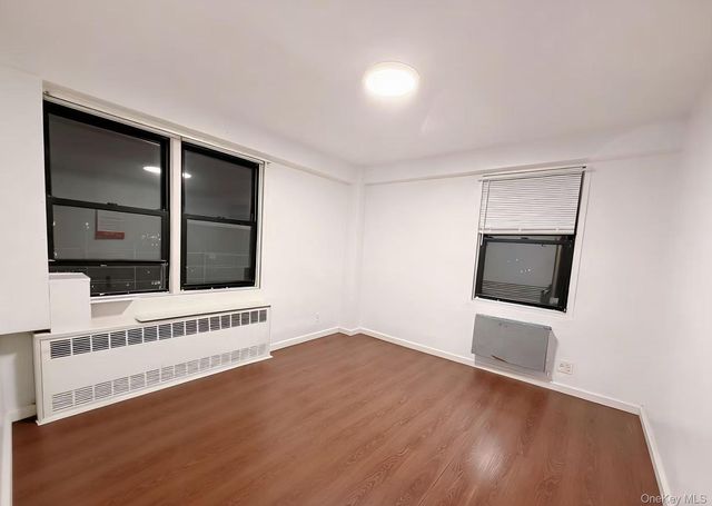 42-55 Colden Street 16D, Flushing, NY 11355