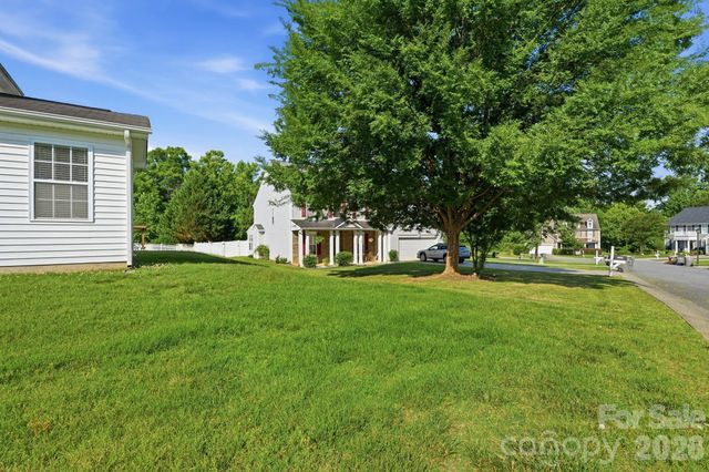 3387 Merchant Lane, Davidson, NC 28036