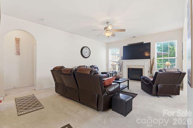 3387 Merchant Lane, Davidson, NC 28036