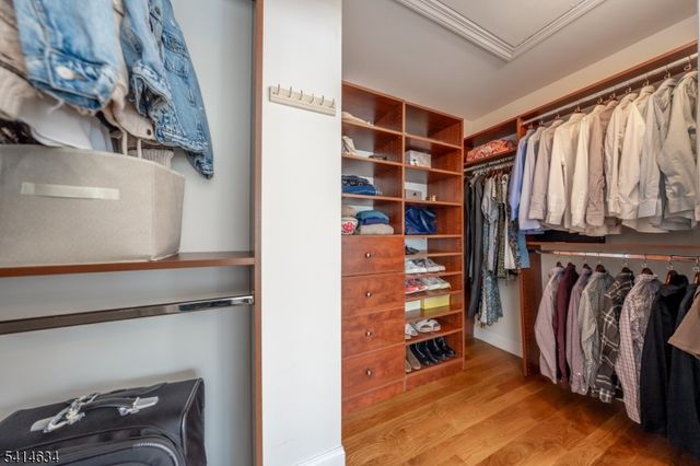 3 Long Hill Ln, Chatham Twp., NJ 07928