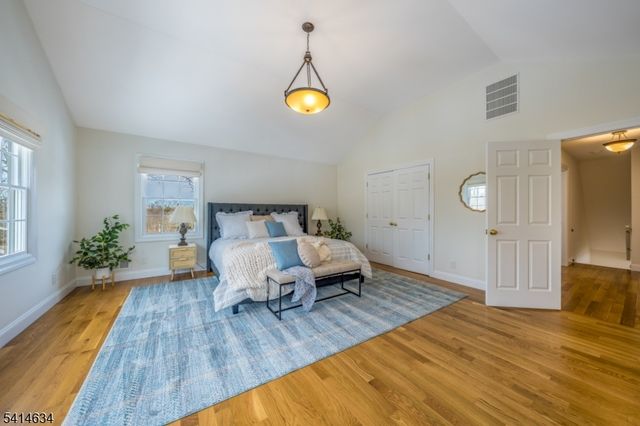 3 Long Hill Ln, Chatham Twp., NJ 07928