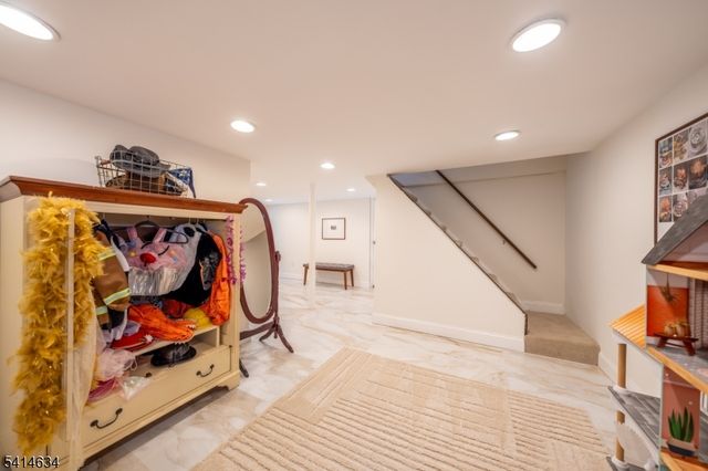 3 Long Hill Ln, Chatham Twp., NJ 07928