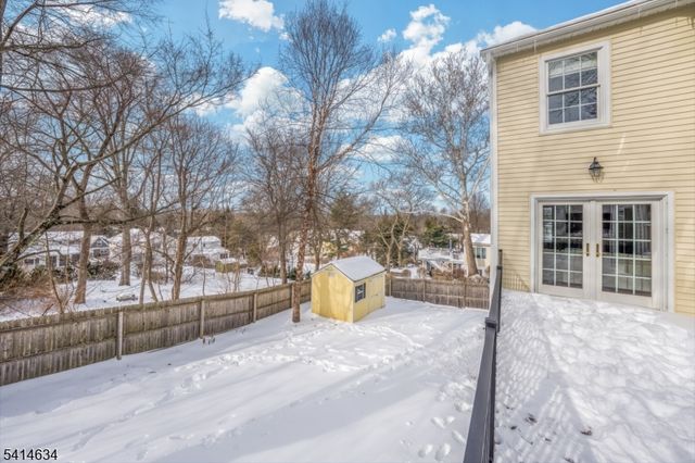 3 Long Hill Ln, Chatham Twp., NJ 07928