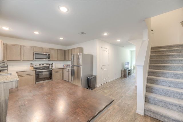 144 Black Walnut, Livingston, TX 77351