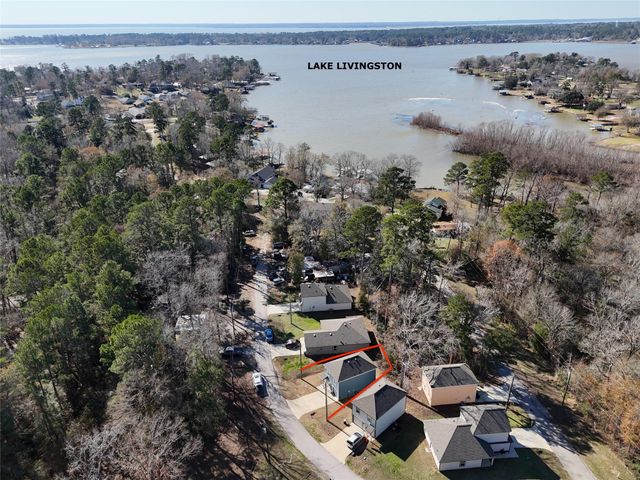 144 Black Walnut, Livingston, TX 77351
