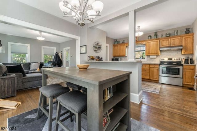 15 W Johnston St, Washington Boro, NJ 07882