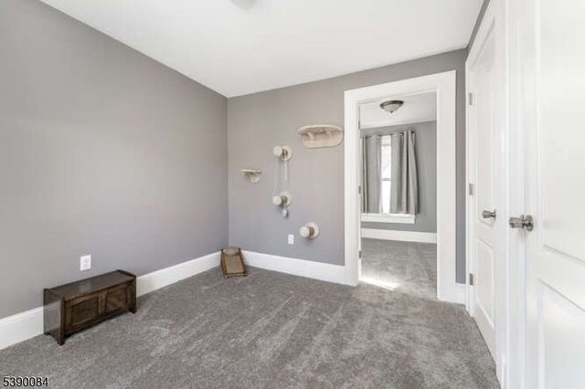 15 W Johnston St, Washington Boro, NJ 07882