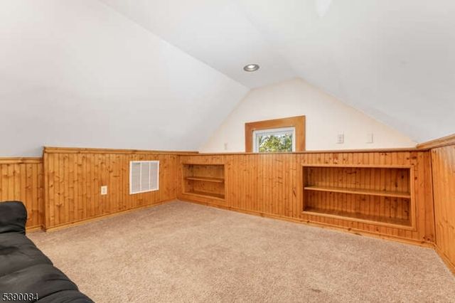 15 W Johnston St, Washington Boro, NJ 07882