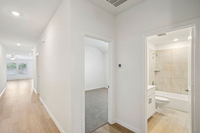 6761 Iron Oak Road, Fort Worth, TX 76036