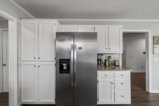 1883 Coles Ferry Pike, Lebanon, TN 37087
