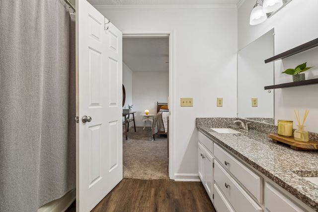 1883 Coles Ferry Pike, Lebanon, TN 37087