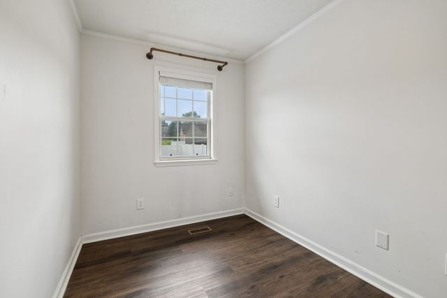1883 Coles Ferry Pike, Lebanon, TN 37087