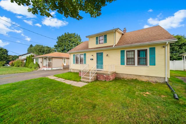 57 Ruskin St, Chicopee, MA 01020