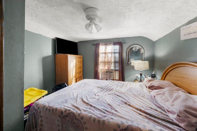 57 Ruskin St, Chicopee, MA 01020