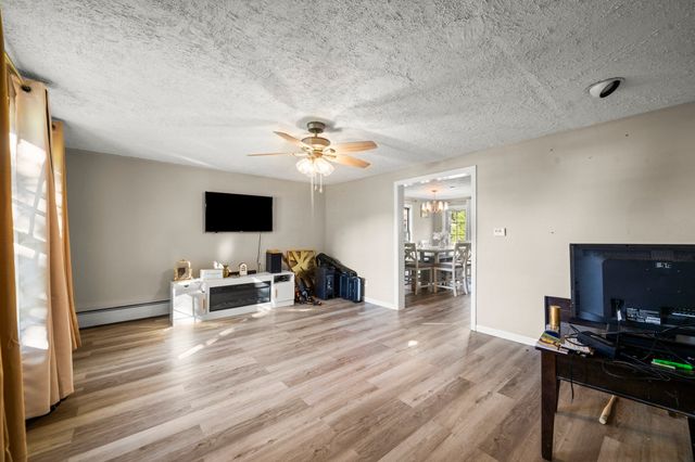 57 Ruskin St, Chicopee, MA 01020