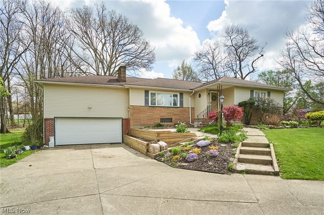 1103 Owsley Road, Mcdonald, OH 44437