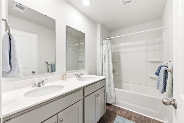 134 Ivory Shadow Road, Summerville, SC 29486