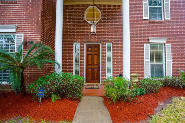 8915 Wallington Drive, Houston, TX 77096