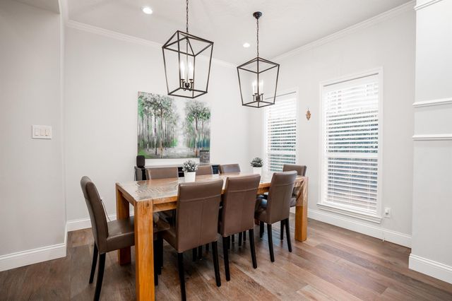 8915 Wallington Drive, Houston, TX 77096