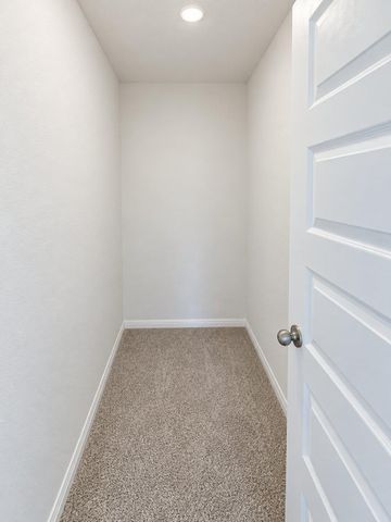 4221 Texoma DR, Pflugerville, TX 78660