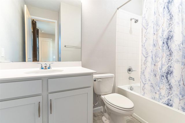 1123 SUGARWOOD STREET, Davenport, FL 33837