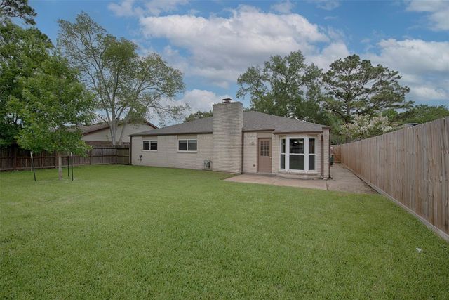 711 Voyager Drive, Houston, TX 77062
