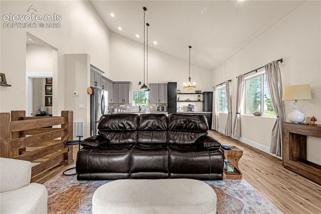114 Homestead Lane, Florissant, CO 80816