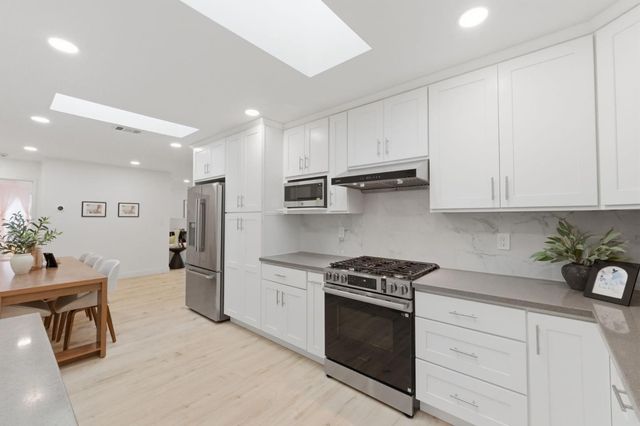 4556 Harwood Road, San Jose, CA 95124