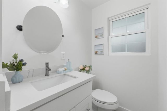 4556 Harwood Road, San Jose, CA 95124