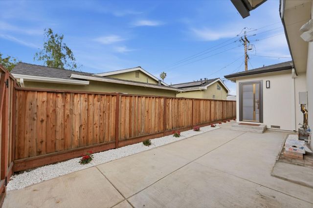 4556 Harwood Road, San Jose, CA 95124
