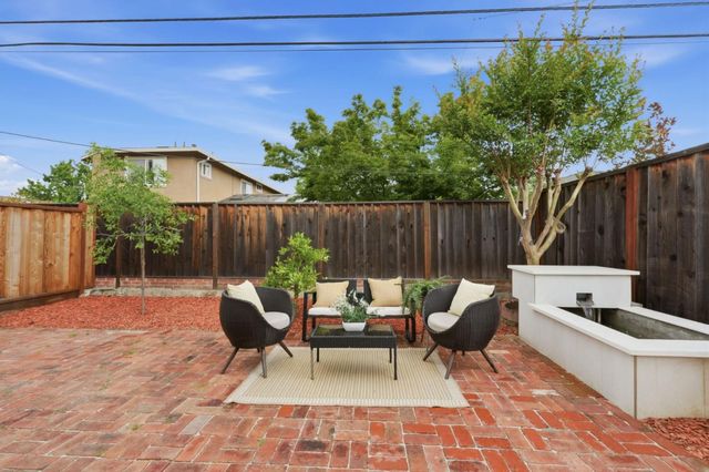 4556 Harwood Road, San Jose, CA 95124