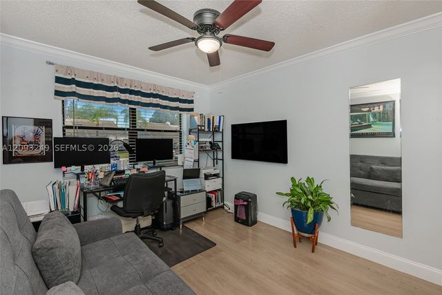 6064 NW 3rd St, Margate, FL 33063