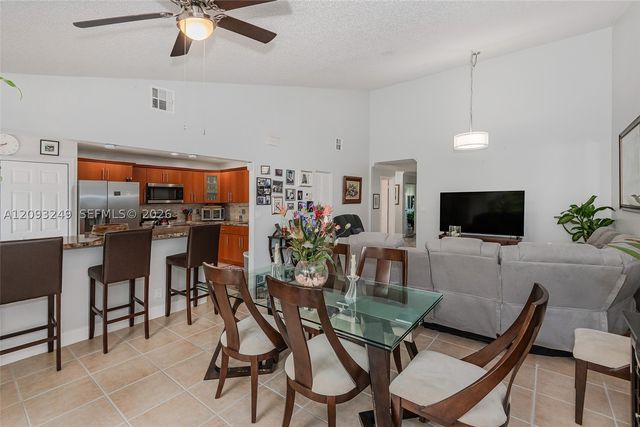 6064 NW 3rd St, Margate, FL 33063