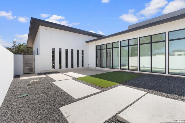 135 whittingham, San Antonio, TX 78231