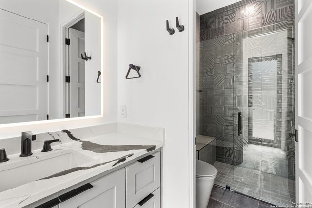 135 whittingham, San Antonio, TX 78231