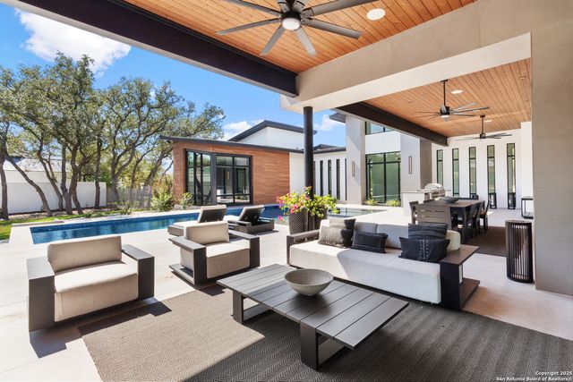 135 whittingham, San Antonio, TX 78231