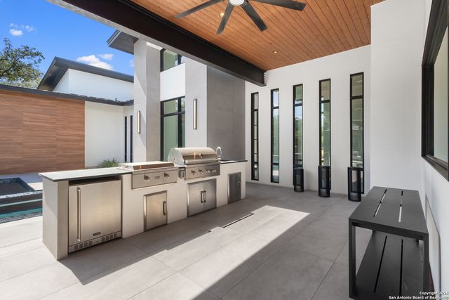 135 whittingham, San Antonio, TX 78231