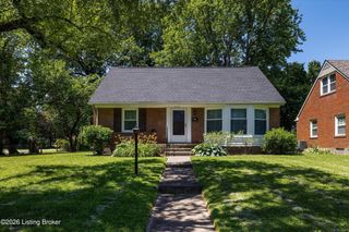 3732 Glenmeade Rd, Louisville, KY 40218