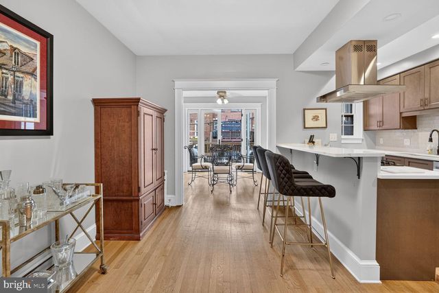 2416 39TH ST NW, Washington, DC 20007