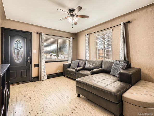 4929 Vallejo Street, Denver, CO 80221