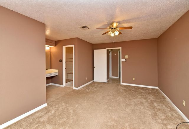 10214 Trade Winds Drive, Houston, TX 77086